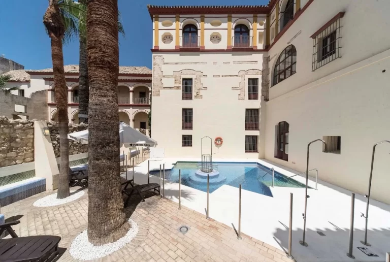 Hotel Palacio de Arizón